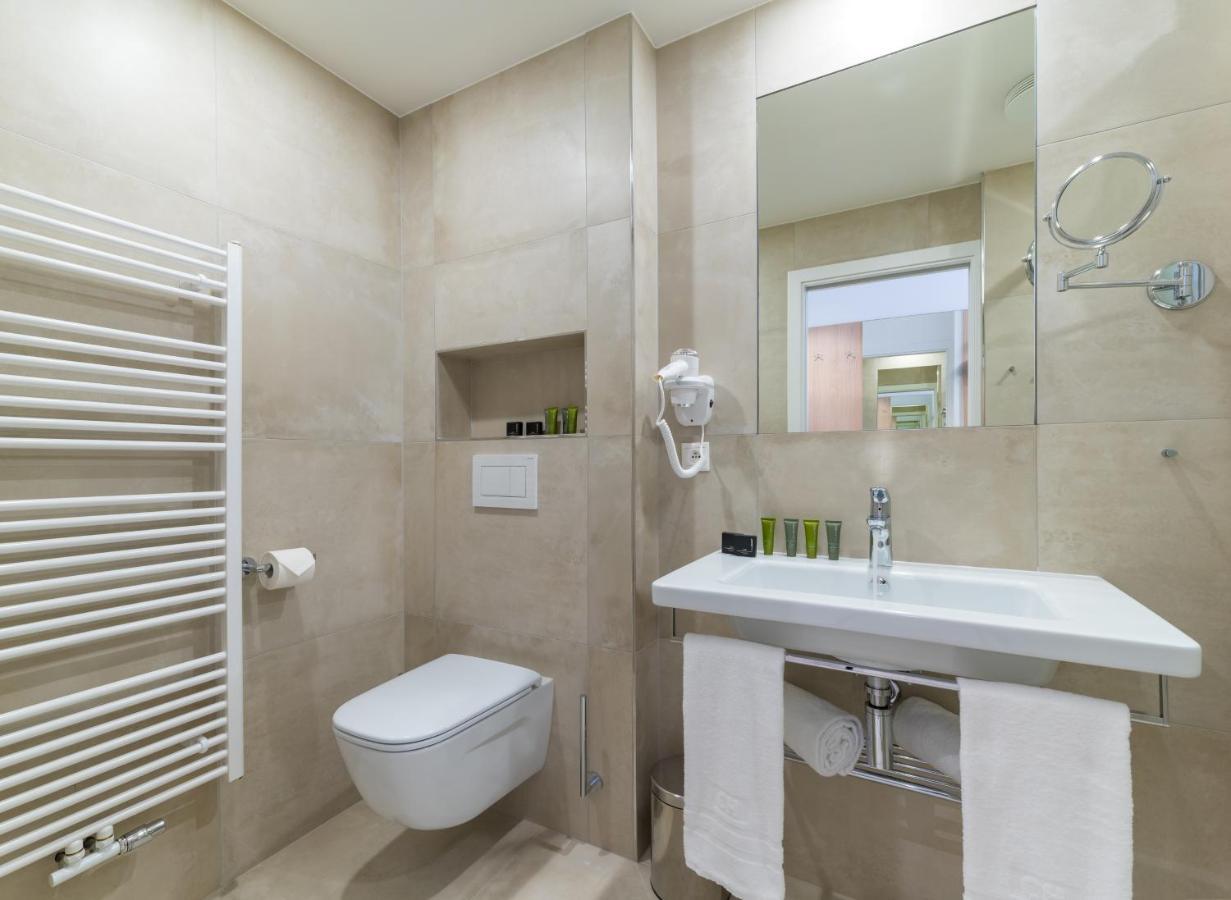 Wellness Hotel Iris Pavlov Luaran gambar