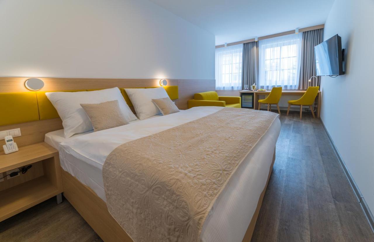 Wellness Hotel Iris Pavlov Luaran gambar