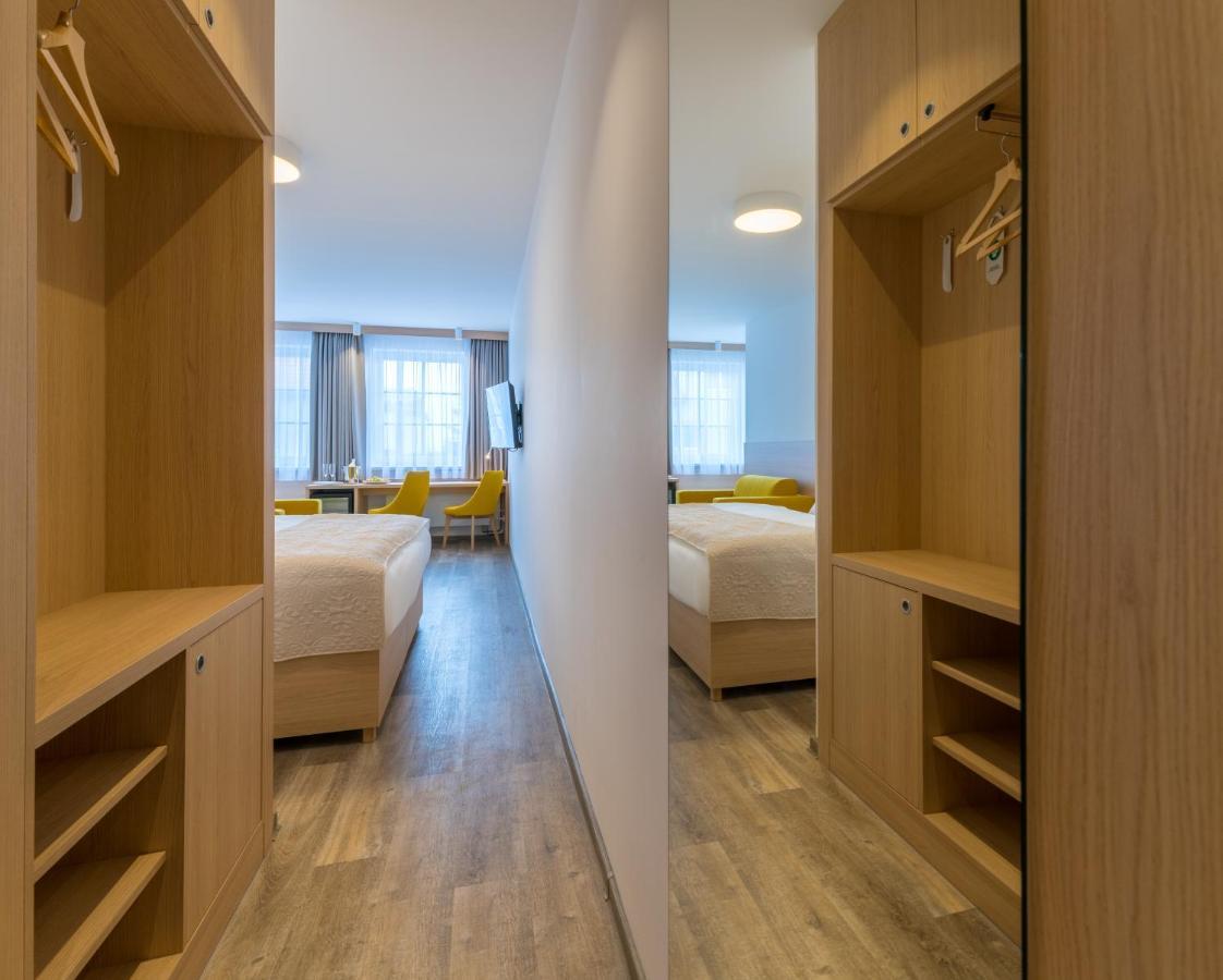 Wellness Hotel Iris Pavlov Luaran gambar